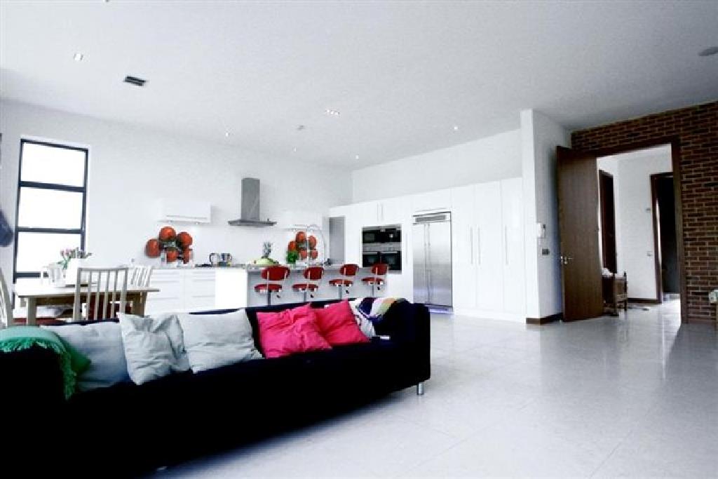 Parkside, Mill Hill